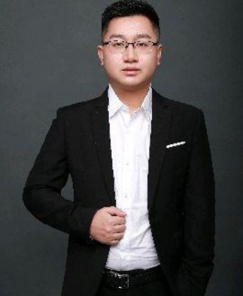 杨航